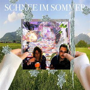 Schnee Im Sommer by Mola